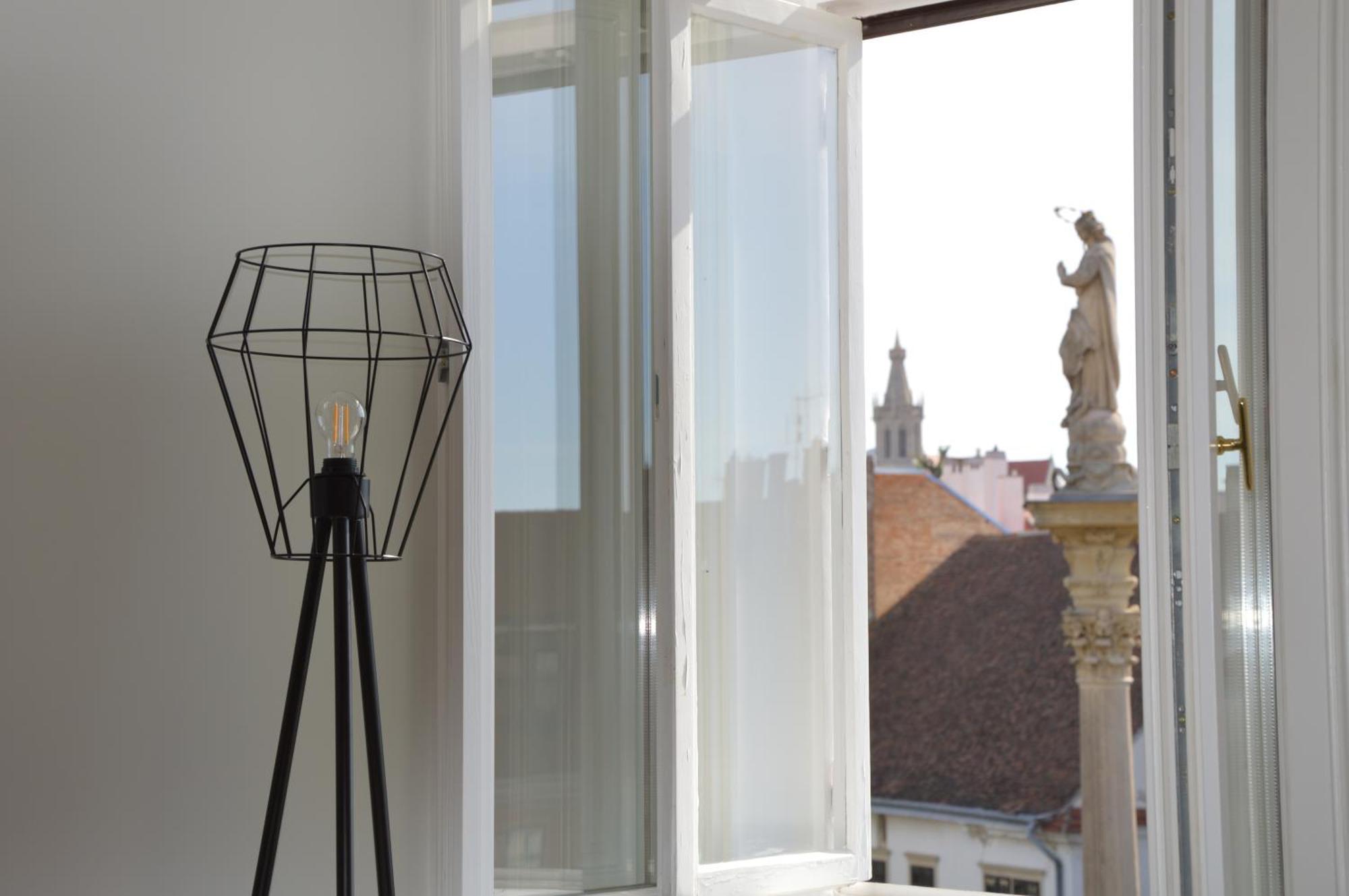 V62 Studio Apartments- In The Downtown Sopron Exterior foto