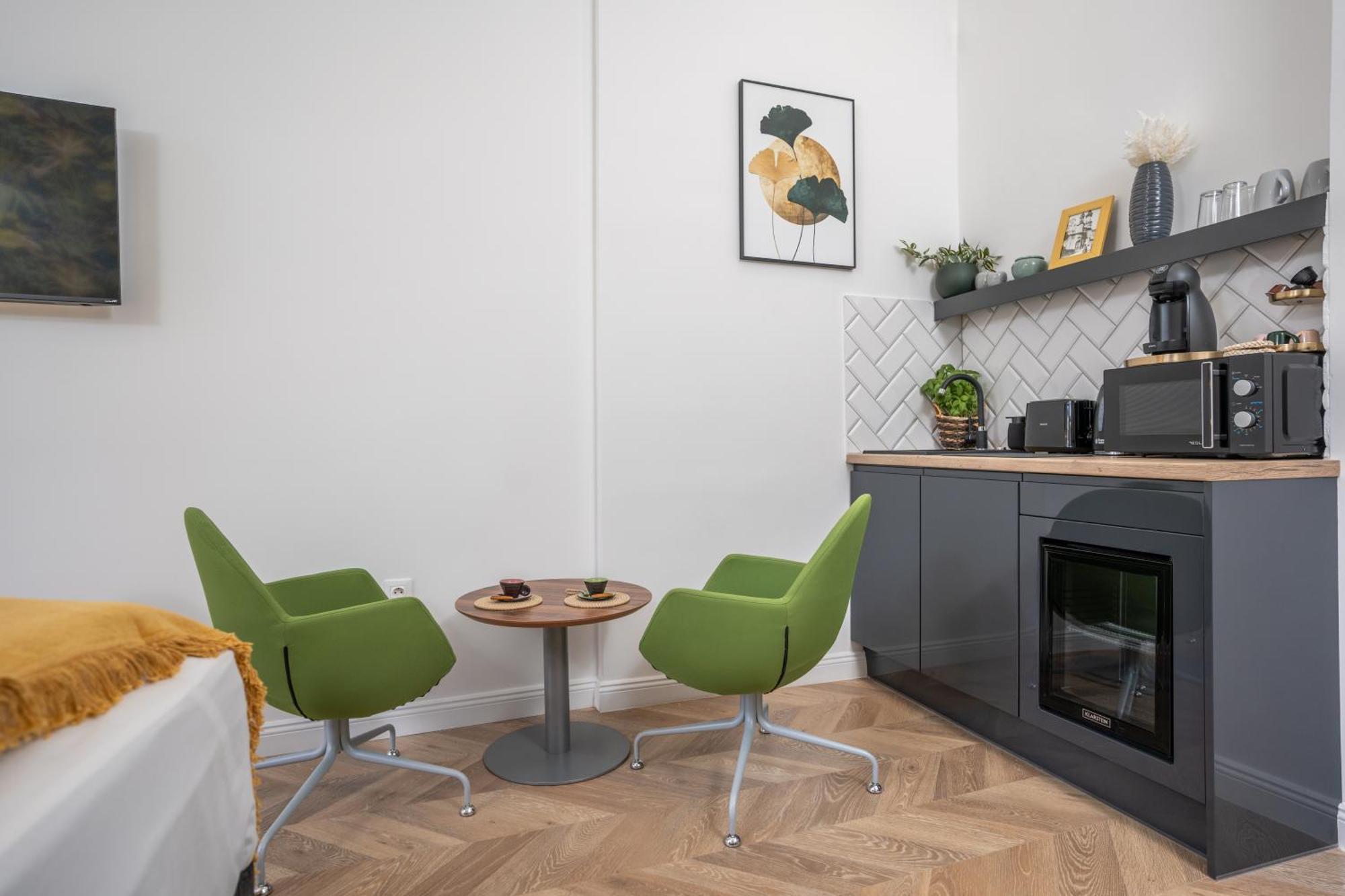 V62 Studio Apartments- In The Downtown Sopron Exterior foto