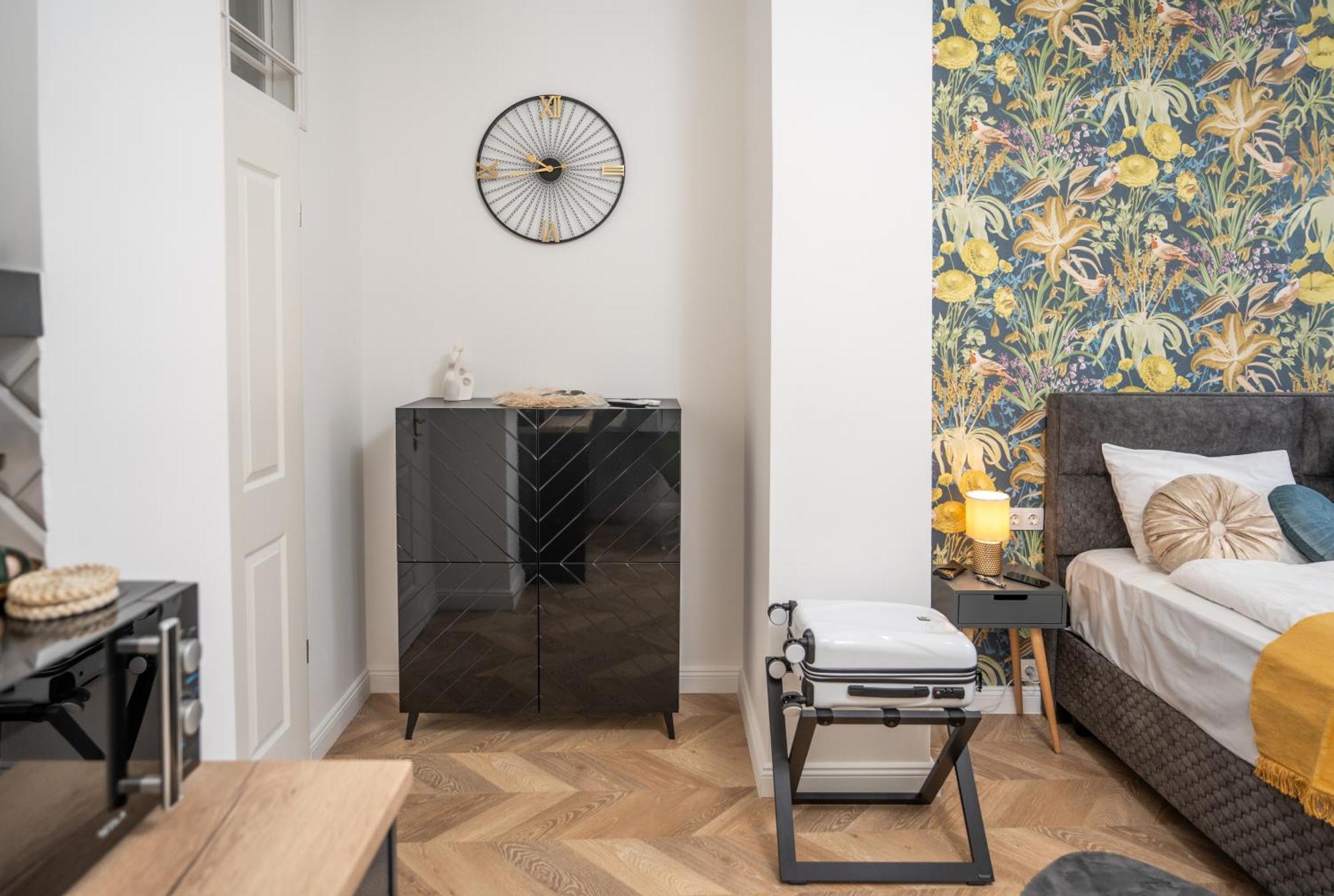 V62 Studio Apartments- In The Downtown Sopron Exterior foto